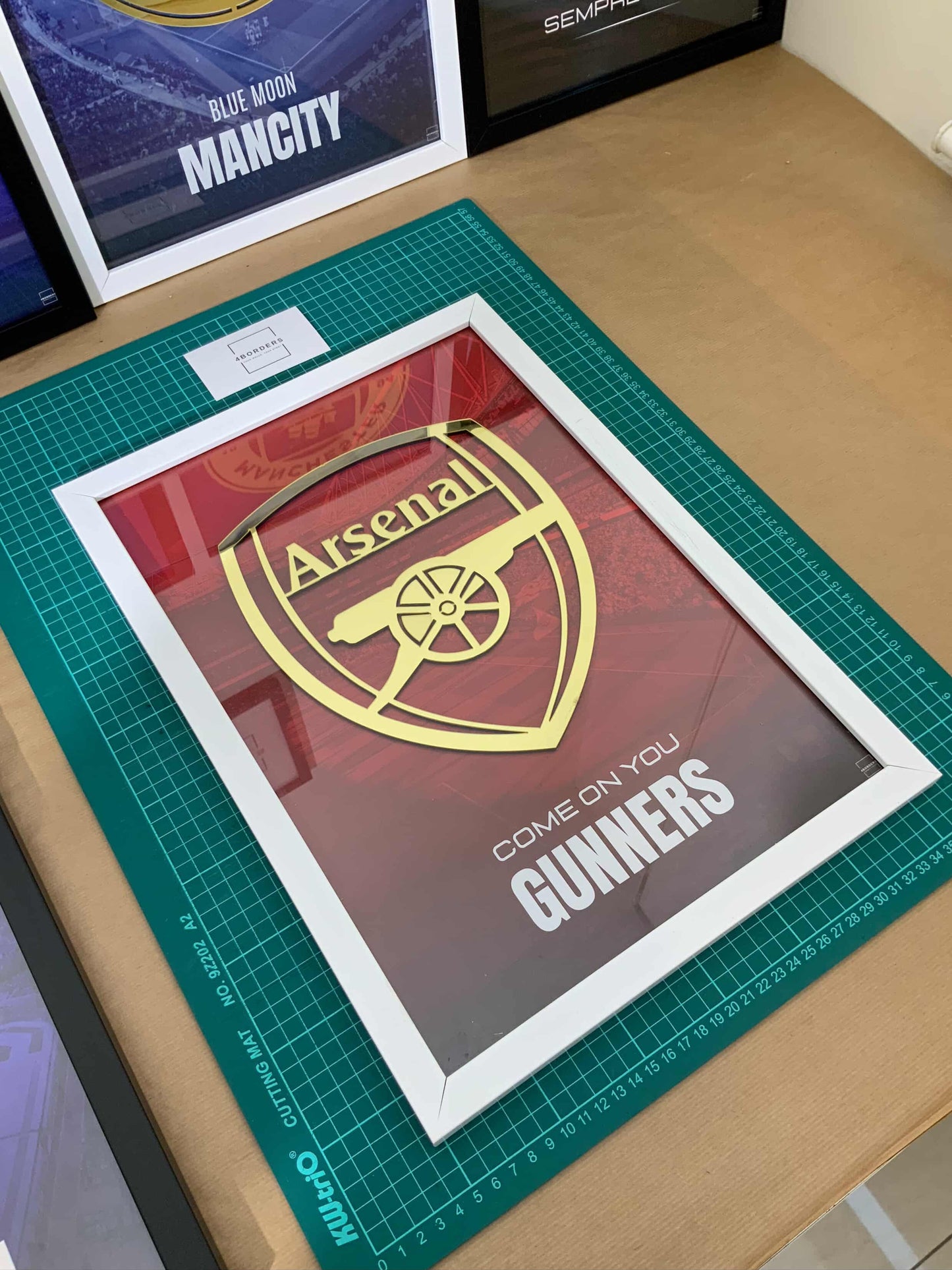 Arsenal - Double-Layered Frame